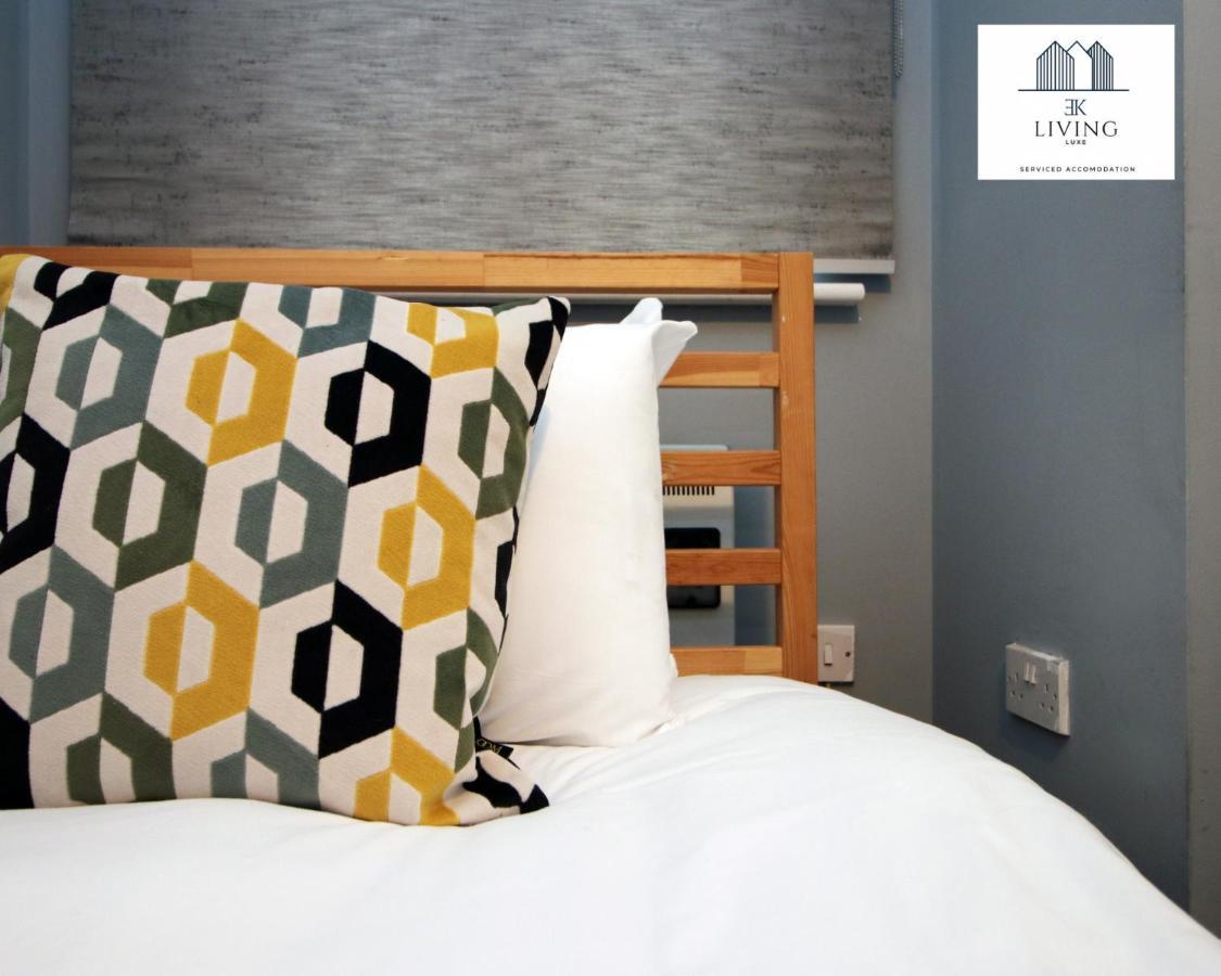 Spacious 3 Bedroom Duplex Apartment On Cardiff Bay - Free Parking & Wifi By Ekliving Luxe Short Lets & Serviced Accommodation Bagian luar foto