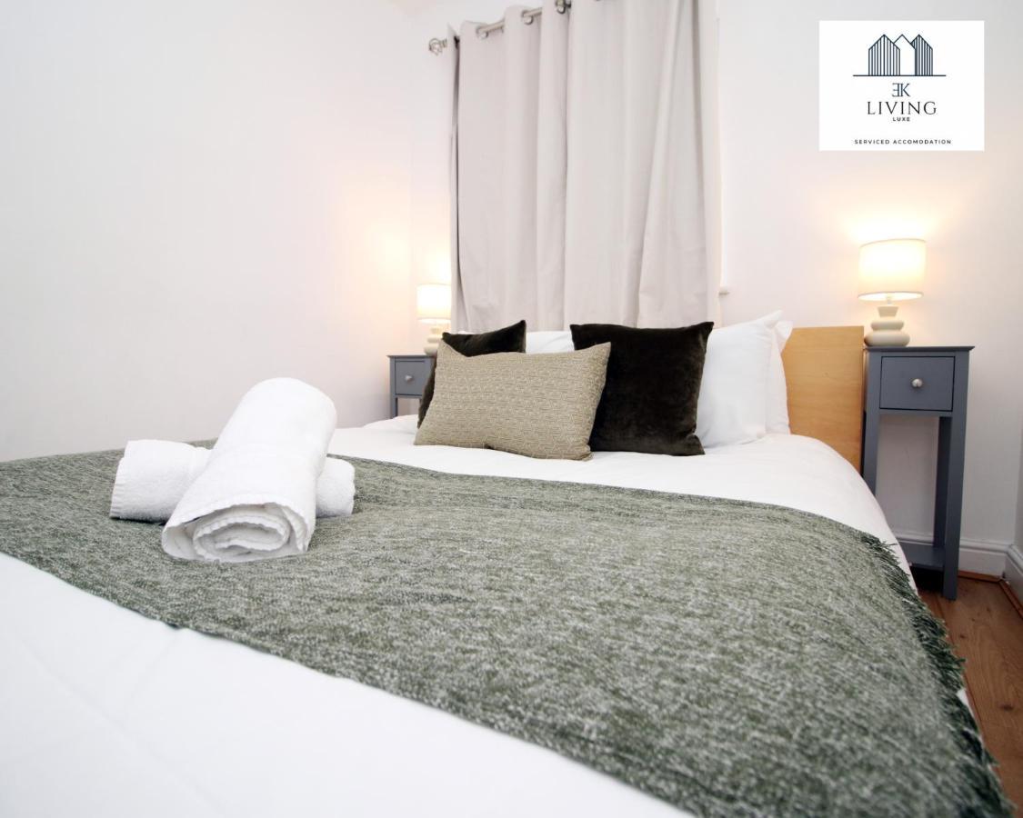 Spacious 3 Bedroom Duplex Apartment On Cardiff Bay - Free Parking & Wifi By Ekliving Luxe Short Lets & Serviced Accommodation Bagian luar foto