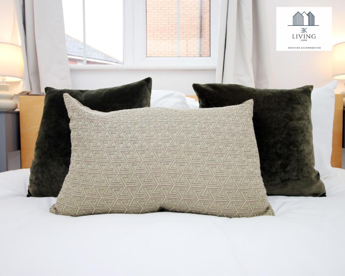 Spacious 3 Bedroom Duplex Apartment On Cardiff Bay - Free Parking & Wifi By Ekliving Luxe Short Lets & Serviced Accommodation Bagian luar foto