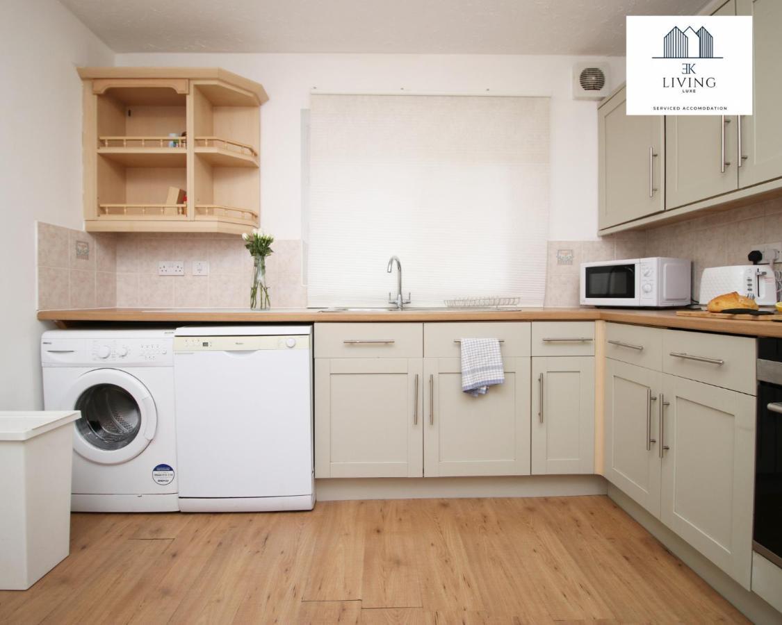 Spacious 3 Bedroom Duplex Apartment On Cardiff Bay - Free Parking & Wifi By Ekliving Luxe Short Lets & Serviced Accommodation Bagian luar foto