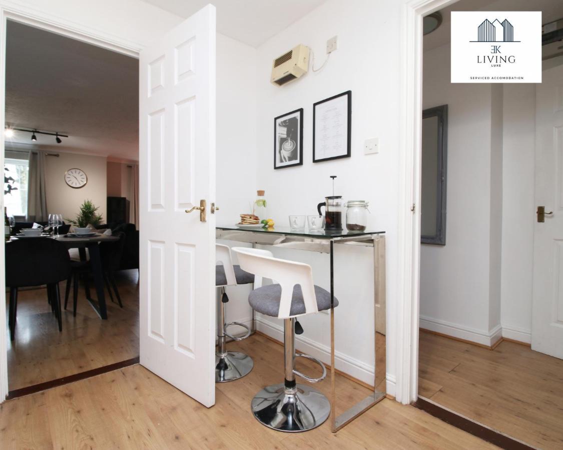Spacious 3 Bedroom Duplex Apartment On Cardiff Bay - Free Parking & Wifi By Ekliving Luxe Short Lets & Serviced Accommodation Bagian luar foto